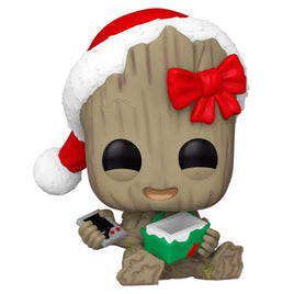Funko POP! Marvel Groot with Present